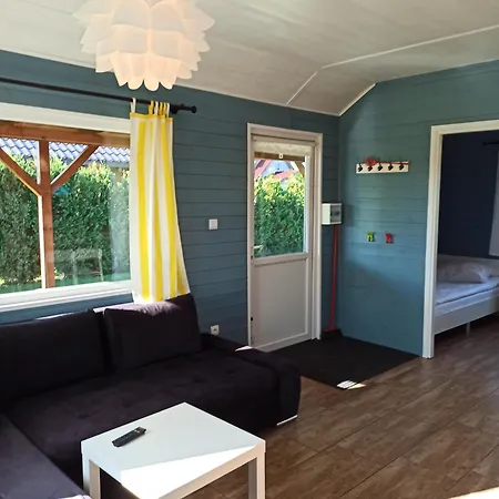 Pod Wierzbami 別荘 Żuławki